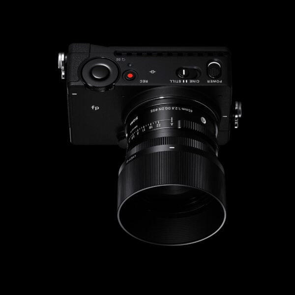 Contemporary<br class="hb"> SIGMA 45mm f/2.8 DG DN — изображение 3